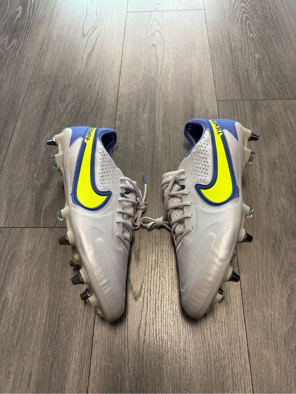 Nike Legend 9 Elite SG-Pro Grey Volt Soccer Cleats Mens Size 11 DJ8039-076 New